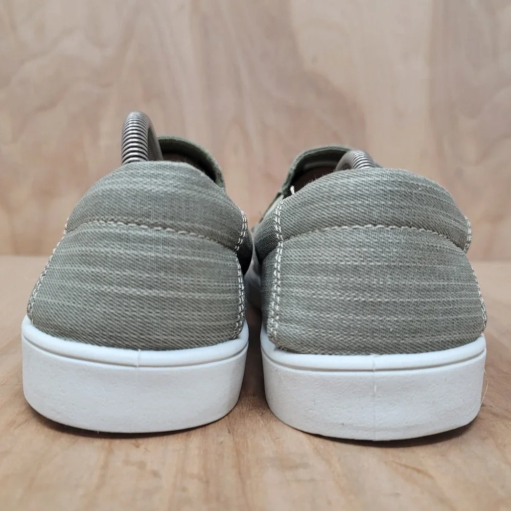 Aleader introducing pair